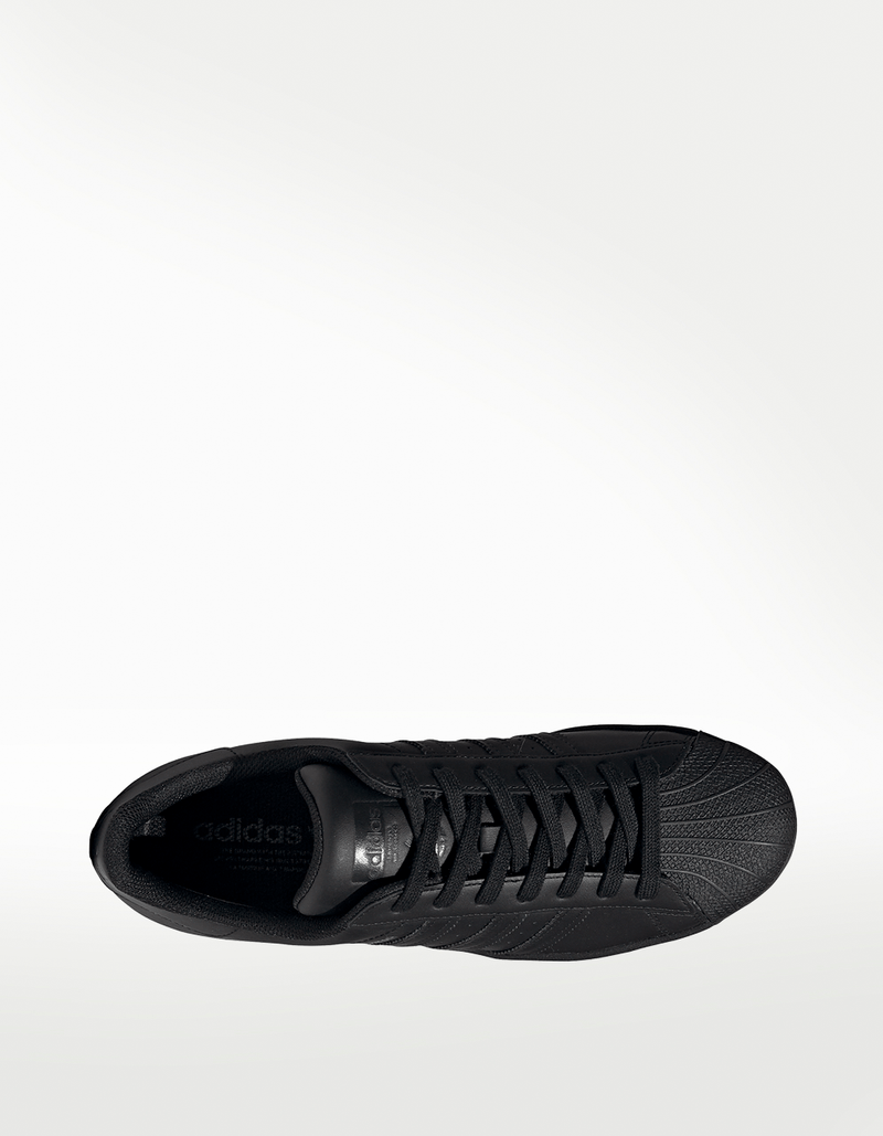 EG4957-5
