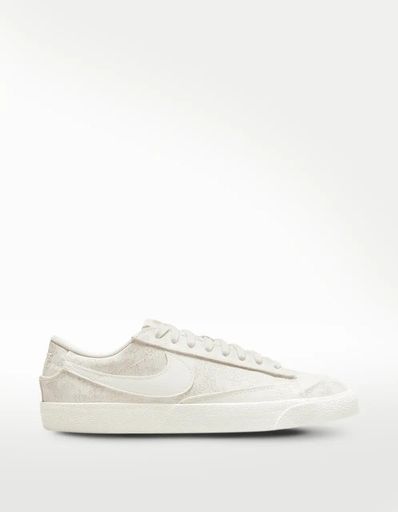TENIS NIKE W BLAZER LOW 77 SE