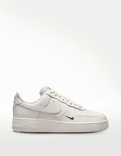 TENIS NIKE AIR FORCE 1 07 ESS TRK3