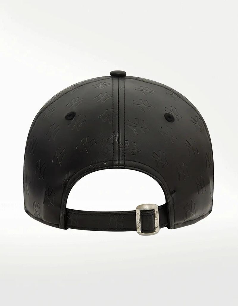 GORRA-NEW-ERA-CAP-WMNS-PU-MONOGRAM-9FORTY-NEYYAN--BLK