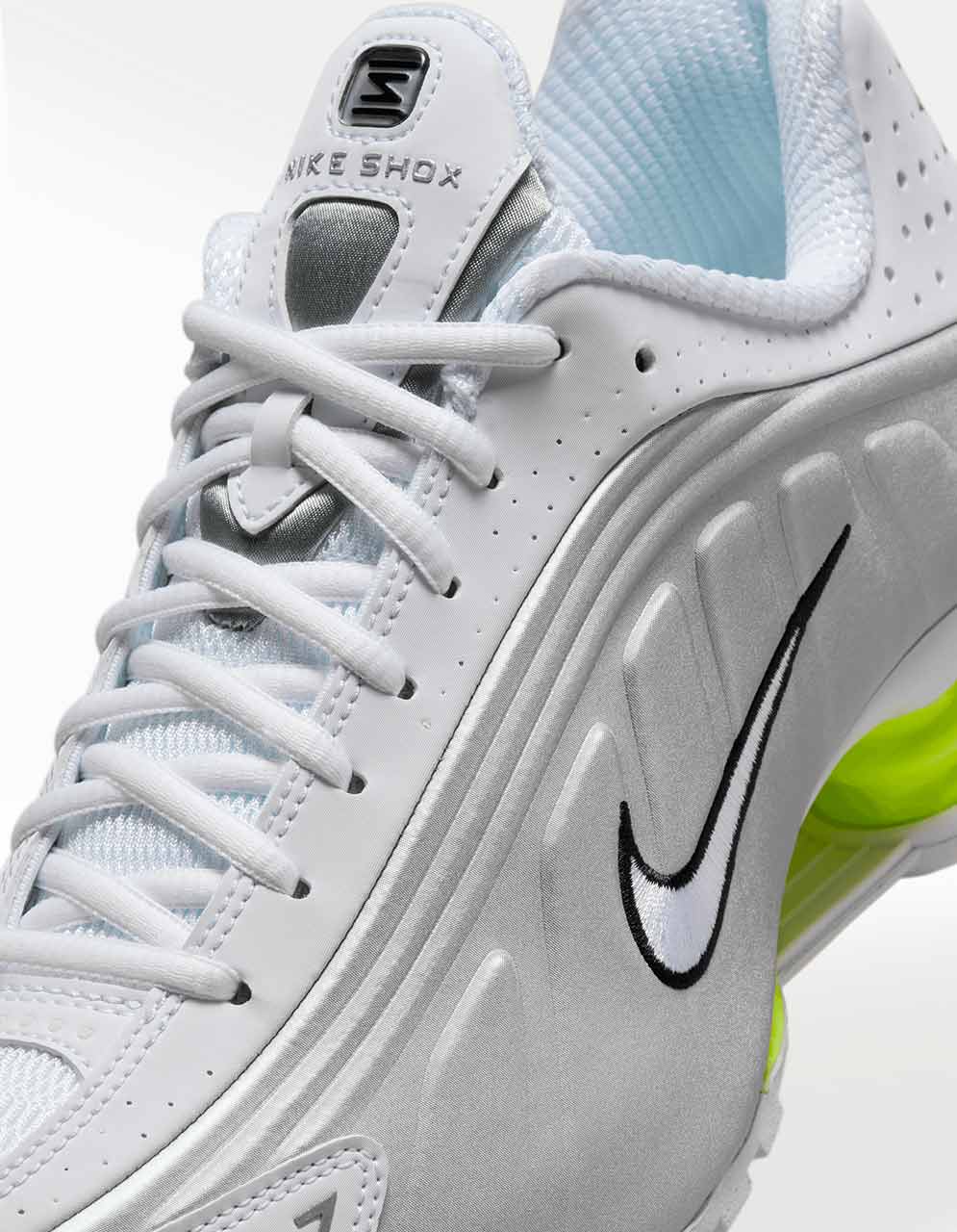 tenis shocks nike