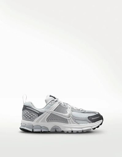 TENIS NIKE VOMERO 5 (GS)