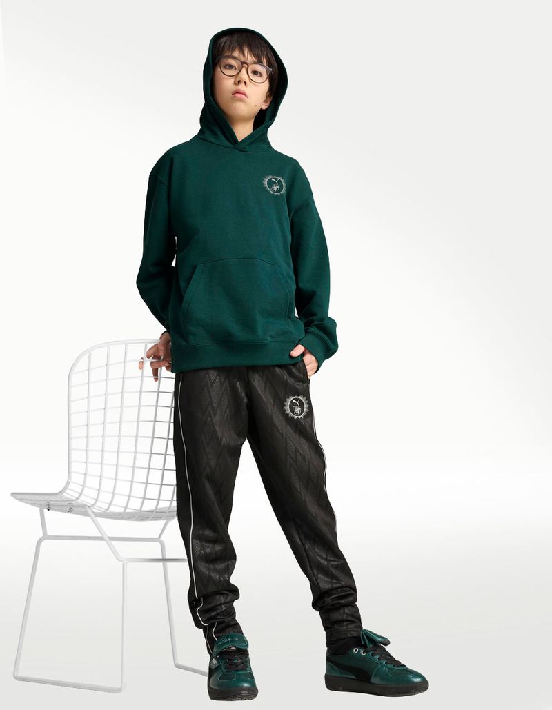 63007860-3.jpg