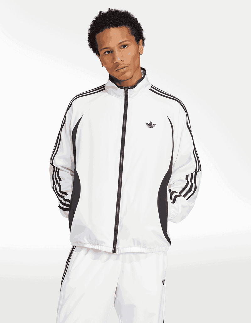 JP1116_2_APPAREL_On-Model_Standard-View_transparent_38_11zon.png