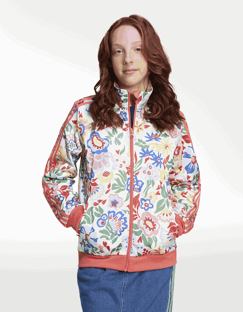 JD0512_2_APPAREL_On Model_Standard View_transparent_16_11zon.png