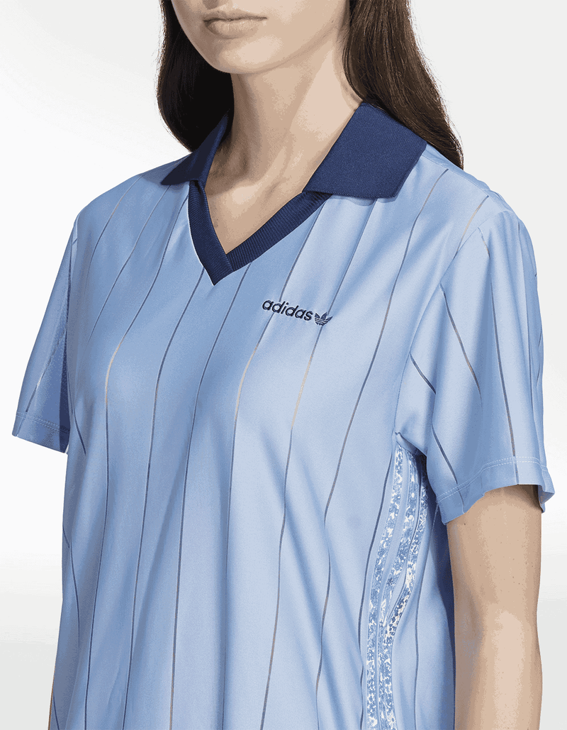 JC5313_7_APPAREL_On Model_Detail View 2_transparent_26_11zon.png
