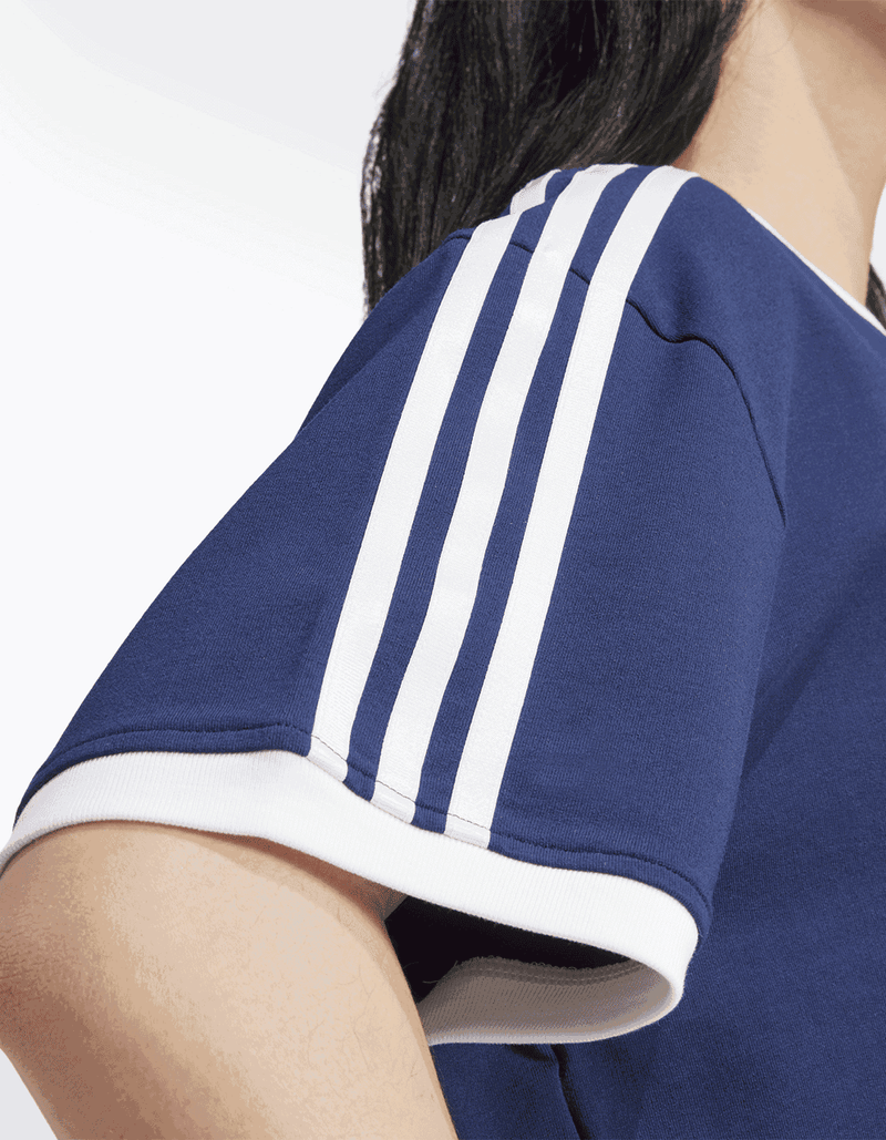 JC8151_6_APPAREL_On Model_Detail View 2_transparent_62_11zon.png