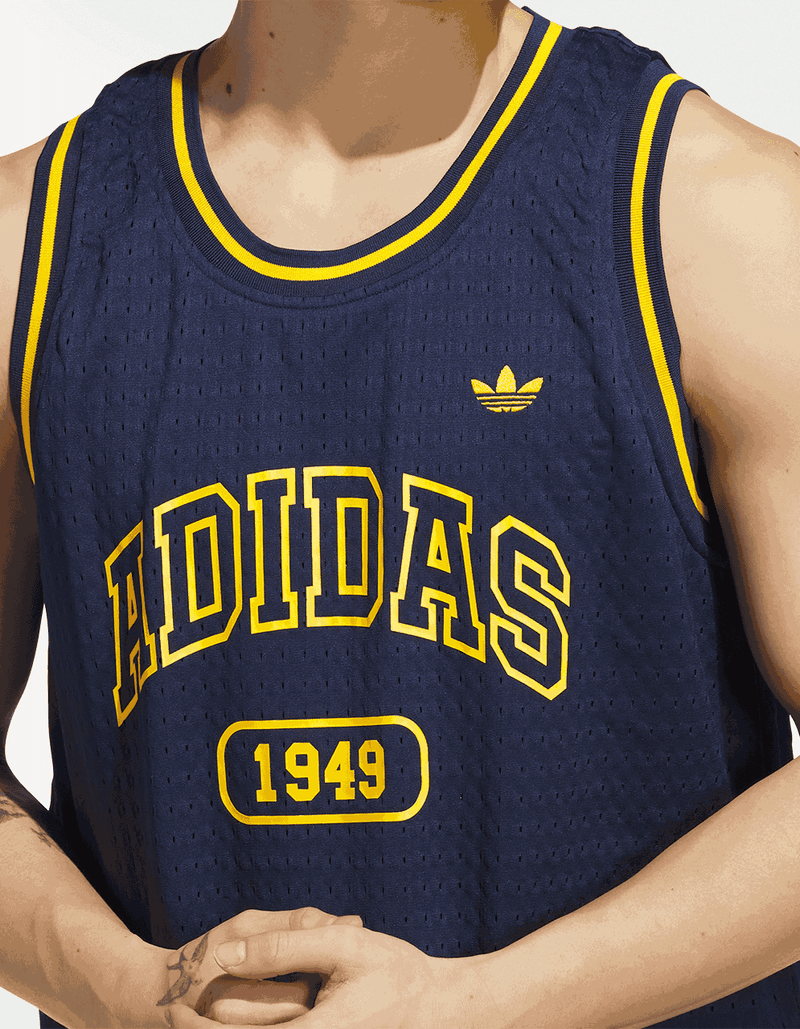 JP2141_7_APPAREL_On Model_Detail View 1_transparent_42_11zon.png