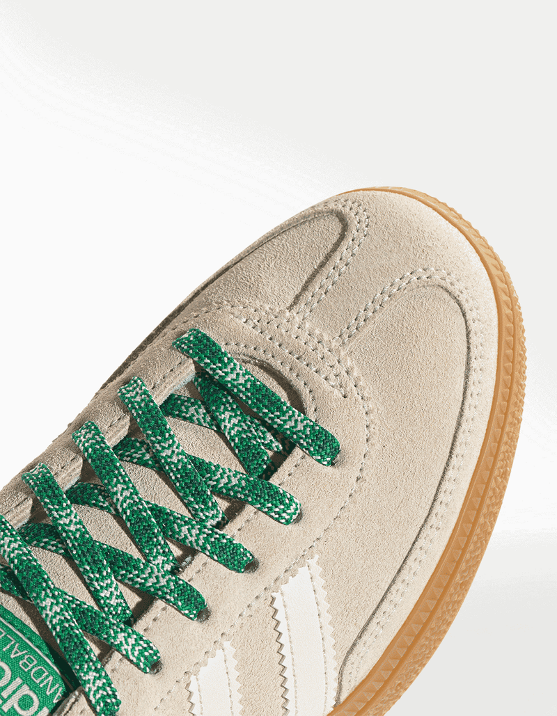 JQ5777_9_FOOTWEAR_Photography_Detail-View-2_transparent_5_11zon.png