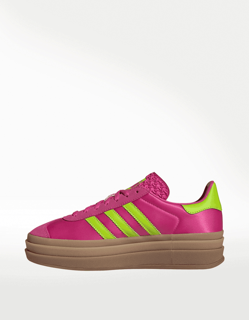 JI2705_5_FOOTWEAR_Photography_Side-Medial-Center-View_transparent_6_11zon.png