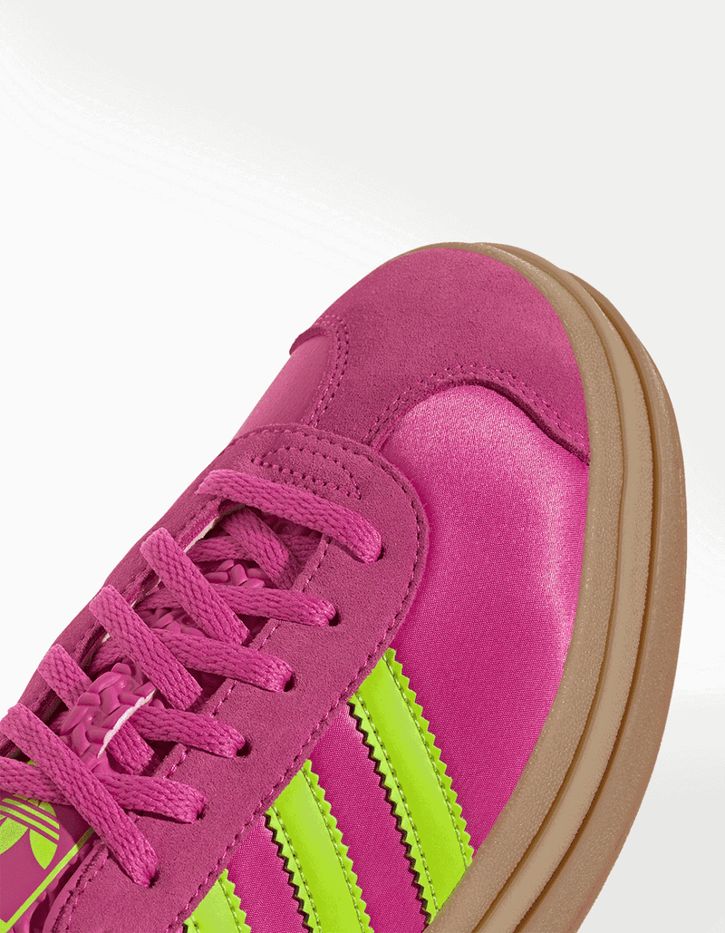 JI2705_9_FOOTWEAR_Photography_Detail-View-2_transparent_8_11zon.png