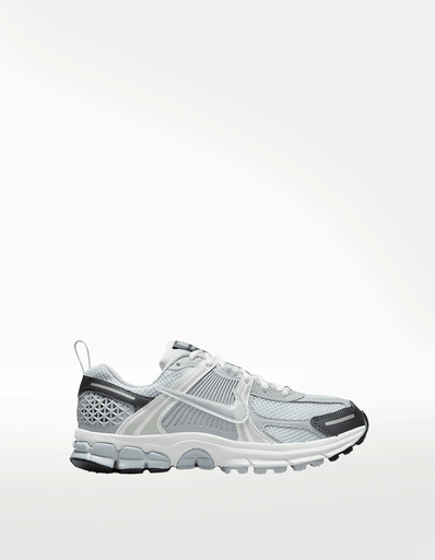 TENIS NIKE VOMERO 5 (GS)
