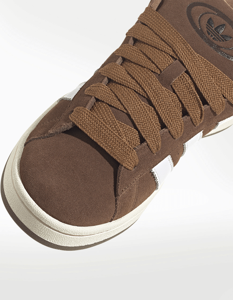 GY6433_8_FOOTWEAR_Photography_Detail-View-1_transparent