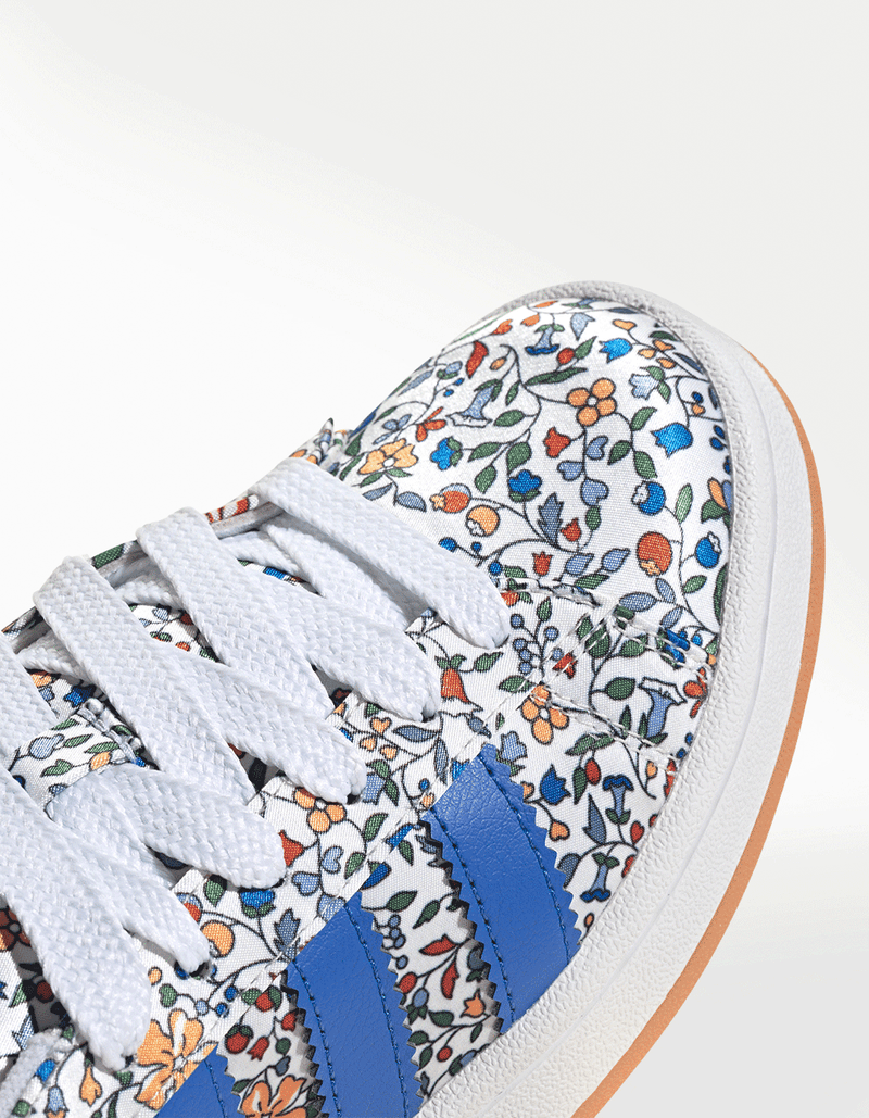 JS3805_9_FOOTWEAR_Photography_Detail-View-2_transparent