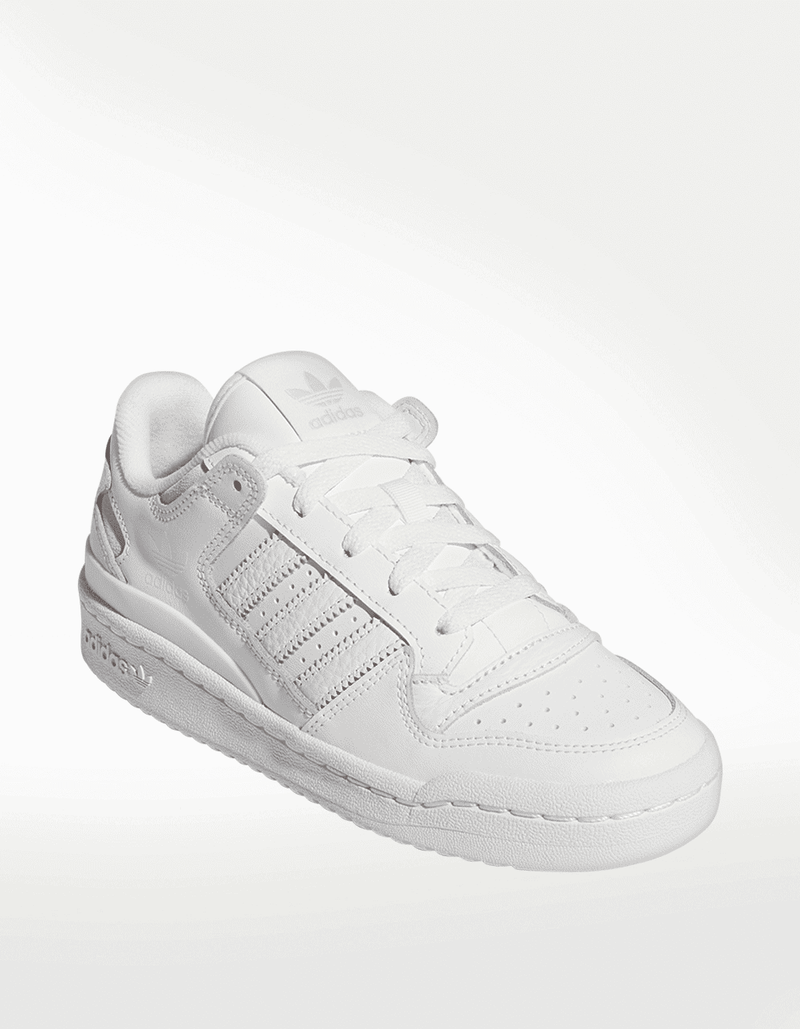 IH7916_6_FOOTWEAR_Photography_Front-Lateral-Top-View_transparent