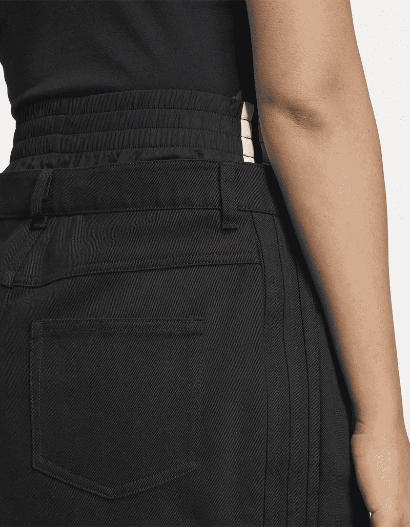 JX7593_5_APPAREL_On Model_Detail View 1_transparent