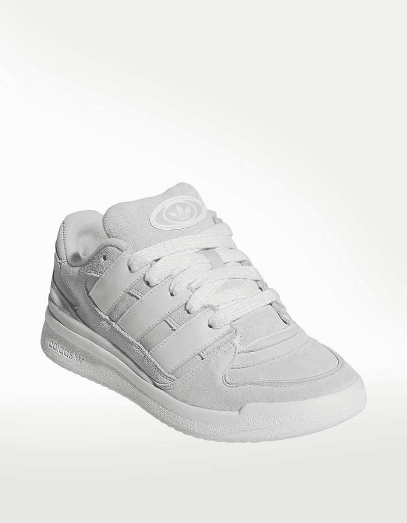 JR0510_6_FOOTWEAR_Photography_Front Lateral Top View_transparent