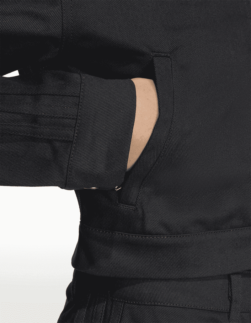 JW7267_6_APPAREL_On Model_Detail View 2_transparent