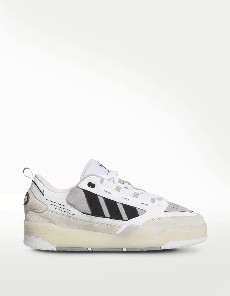 HQ2270_1_FOOTWEAR_Photography_Side-Lateral-Center-View_transparent