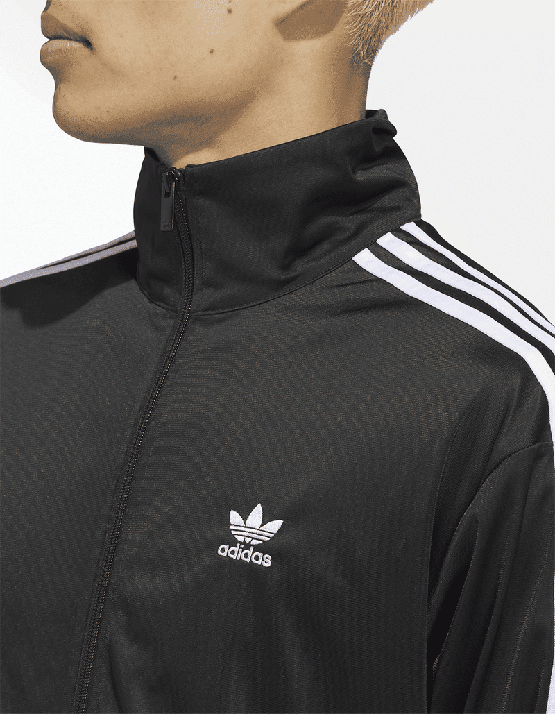 IJ7058_3_APPAREL_On Model_Detail View 1_transparent