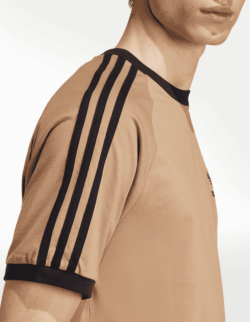 JY1370_6_APPAREL_On Model_Detail View 2_transparent