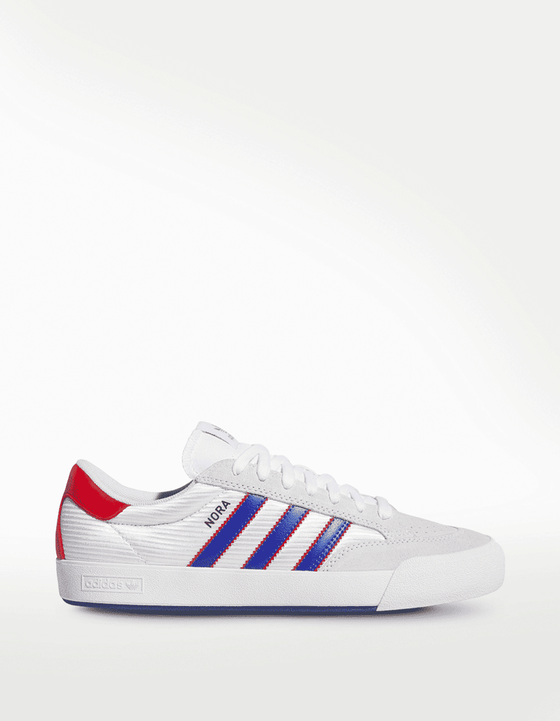 JP8585_1_FOOTWEAR_Photography_Side-Lateral-Center-View_transparent