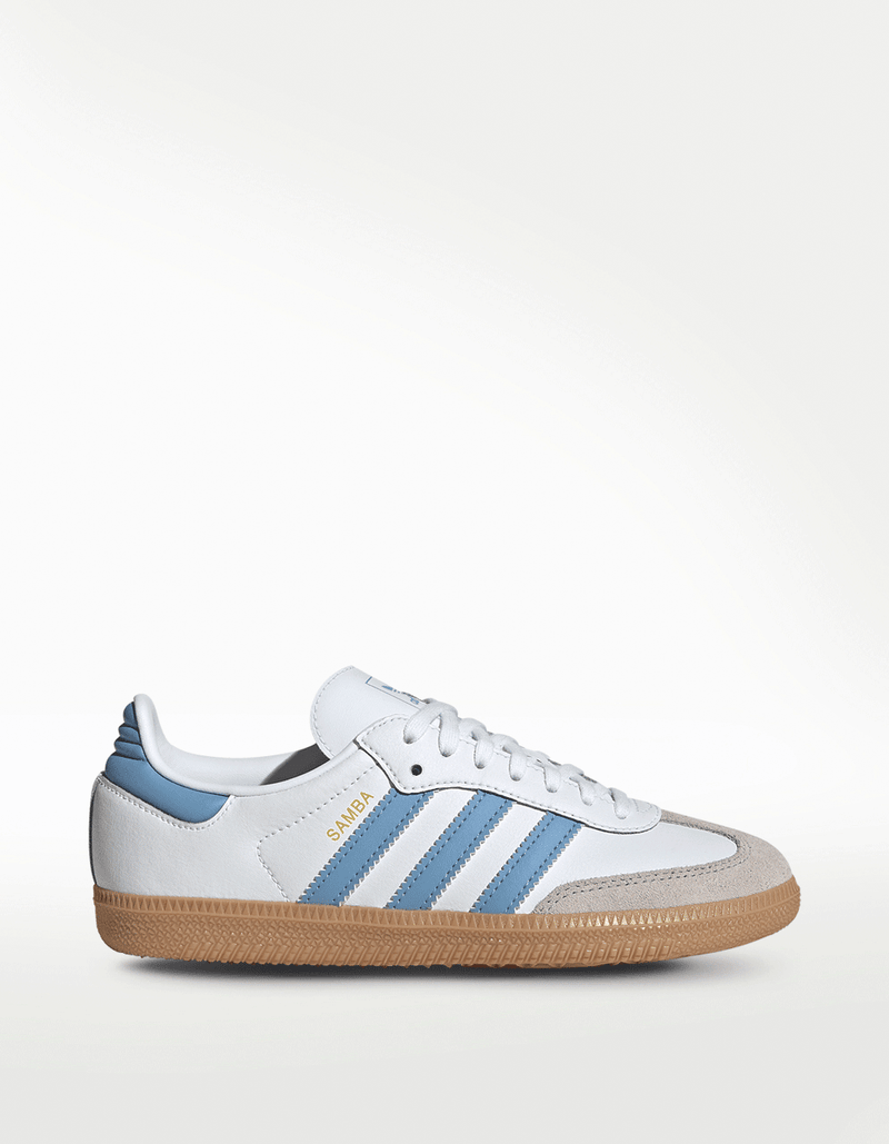 JQ2832_1_FOOTWEAR_Photography_Side-Lateral-Center-View_transparent