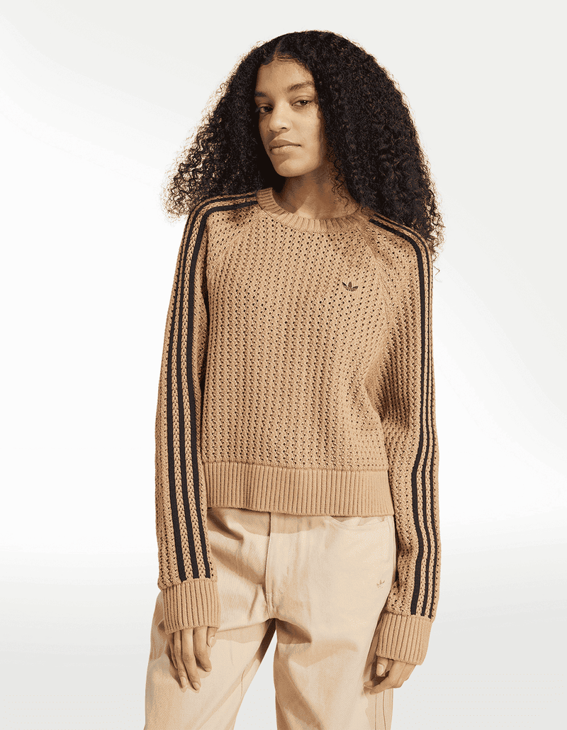 JX5248_2_APPAREL_On Model_Standard View_transparent