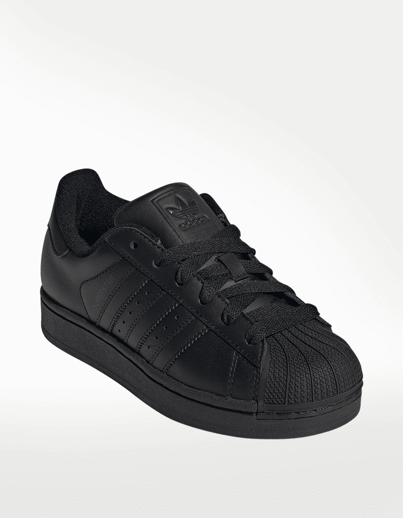 JH9979_6_FOOTWEAR_Photography_Front-Lateral-Top-View_transparent
