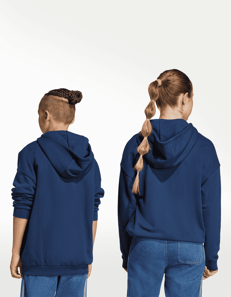 JV8638_6_APPAREL_On Model_Standard Unisex Back View_transparent