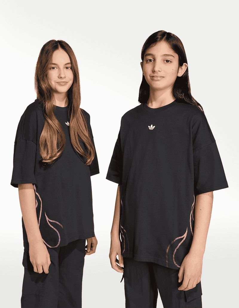 JX3881_8_APPAREL_On Model_Standard Unisex Pair Shot_transparent