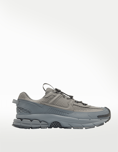 TENIS NIKE NIKE ZOOM VOMERO ROAM