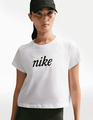 PLAYERA NIKE W NSW CLUB SS HBR MD S26