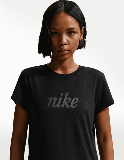 PLAYERA NIKE W NSW CLUB SS HBR MD S26